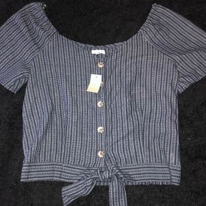 Maurice’s button up tee